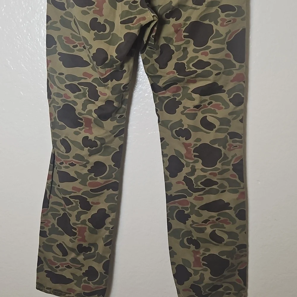 rave bold camo